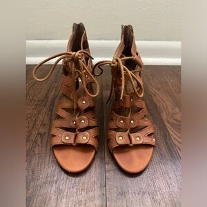 DV by Dolce Vita Brown Gladiator Wedge Sandals Size 7